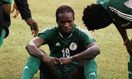 Un joueur a été enlevé après un match passionnant de l'équipe nationale du Nigeria