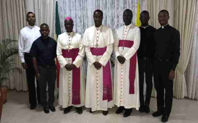 Nigéria: cinq prêtres du Delta nommés chambellans du pape