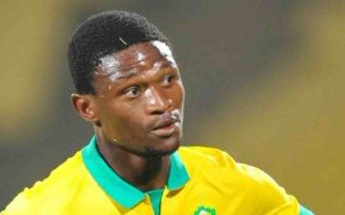 Motjeka Madisha, joueur de Mamelodi Sundowns, décède dans un accident de voiture