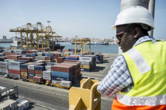 La construction d’un port de 1,1 milliard de dollars au Sénégal par Dubai Ports