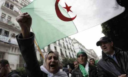 Le peuple algérien soufre du syndrome de Stockholm