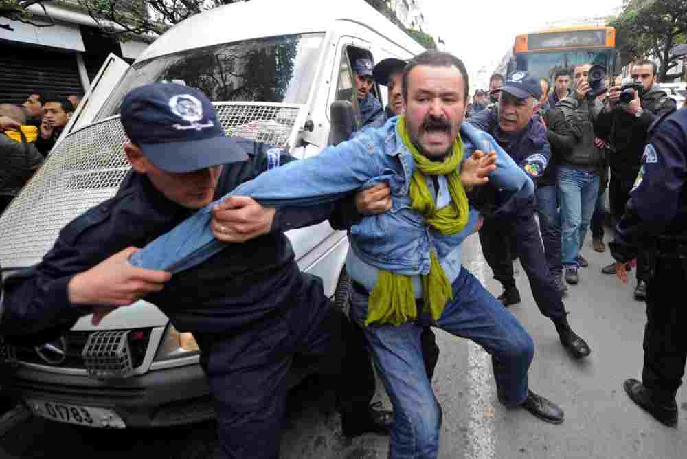 Algérie : Le régime des généraux nie l'existence de prisonniers politiques malgré l'arrestation de milliers de citoyens libres