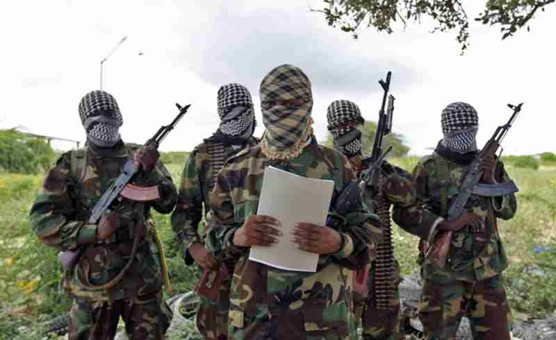 Les craintes du retour en force du mouvement Al-Shabaab après le retrait des forces américaines de Somalie