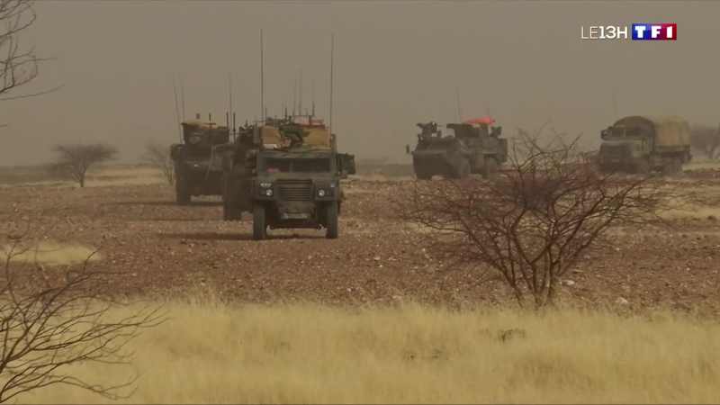 L'armée française lance une opération militaire au Mali