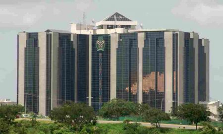 Comment l'entrepreneur nigérian Oke Afolabi accélère la numérisation des banques au Nigéria