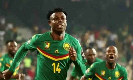 Le Cameroun accueille le Championnat d'Afrique des nations de football avec une victoire contre le Zimbabwe