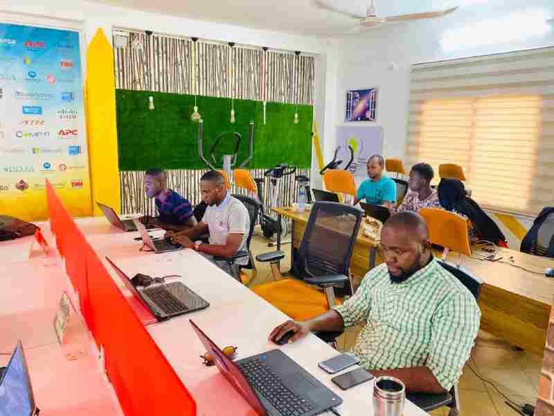 Le nouvel espace de travail du secteur créatif - Adapter, innover et prospérer Événement virtuel Creative Africa Nexus
