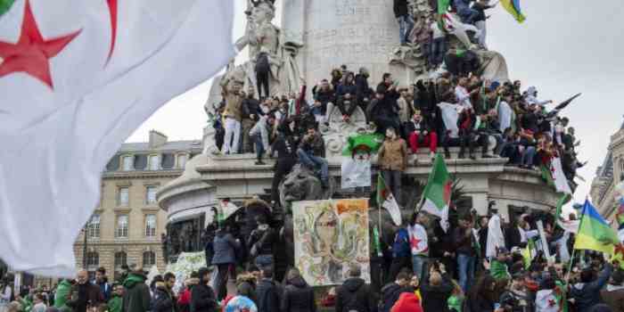 Pourquoi la France ne veut pas le retour du Hirak en Algérie ?