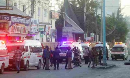 La police met fin à une attaque contre un hôtel à Mogadiscio et annonce la mort d'un ancien général