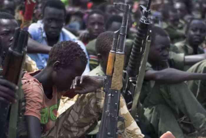 10 ans après l'indépendance du Soudan du Sud, "tous les enfants portent des armes"