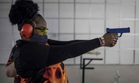 Avec des armes...les femmes sud-africaines décident de se protéger de la violence et du viol