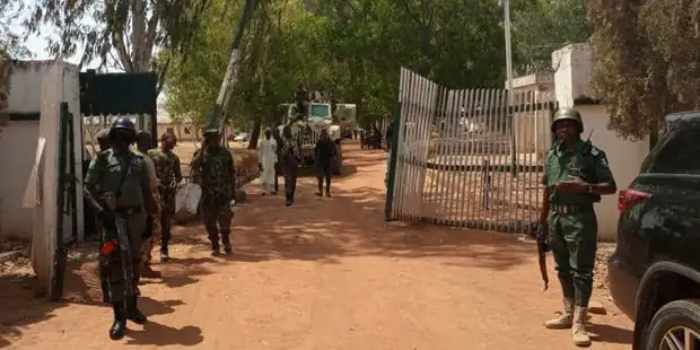 Des élèves et des enseignants kidnappés lors d'une nouvelle attaque contre une école au Nigéria