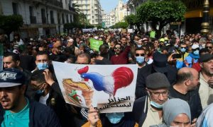 Les extraterrestres et les superpuissances conspirent contre l'Algérie