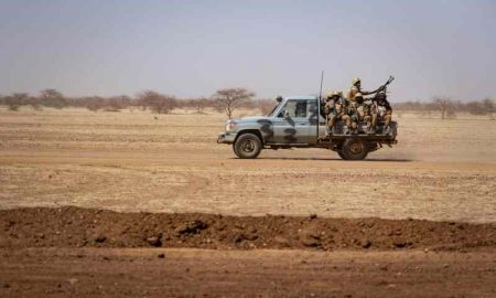 Trois étrangers ont été tués dans une embuscade par des hommes armés dans l'est du Burkina Faso