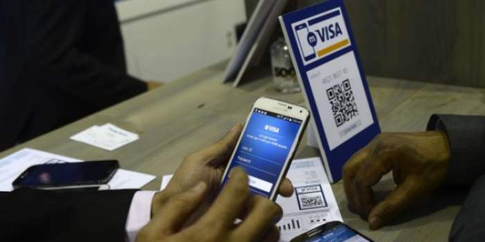 La CBK annonce la reprise des frais pour les transactions bancaires sur les portefeuilles mobiles au-dessus de 100 KES au Kenya