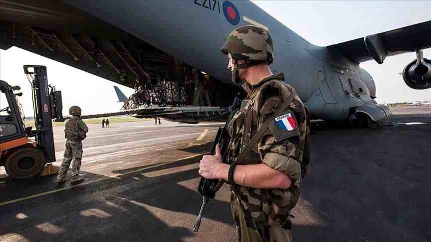 L'armée des Émirats arabes unis apporte son soutien aux forces dirigées par la France sur la côte africaine