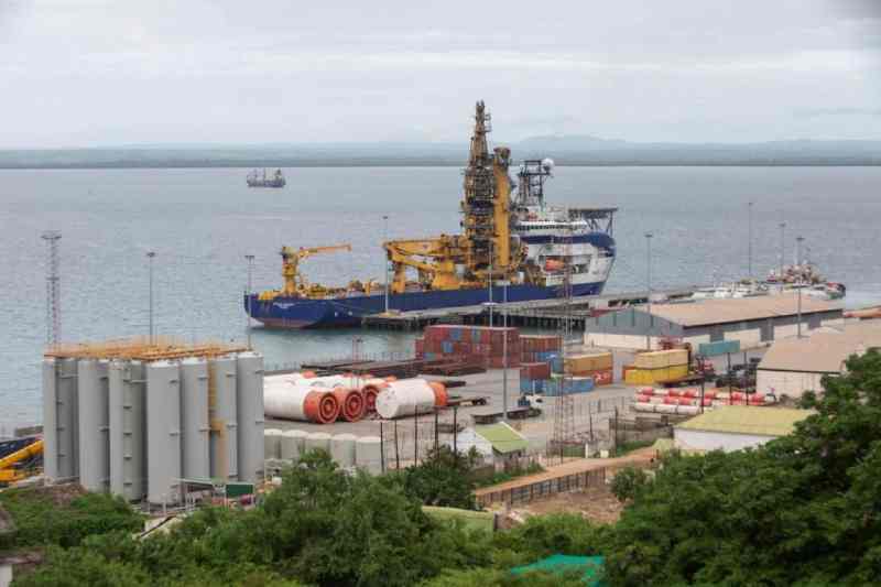 Total suspend les contrats liés à son projet gazier au Mozambique
