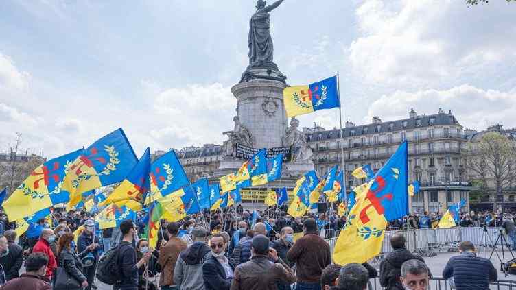 En Algérie, vous êtes kabyle, vous êtes un terroriste