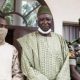 Guetta dépouille le chef intérimaire et le Premier ministre de leurs pouvoirs au Mali