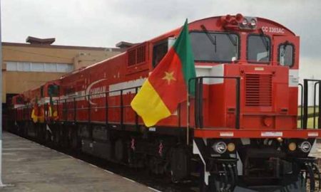 Le Cameroun relance un train express cinq ans après un accident mortel