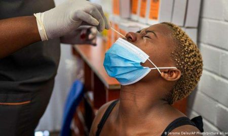 Coronavirus: inquiétude croissante face à l'émergence de nouvelles mutations virales en Afrique