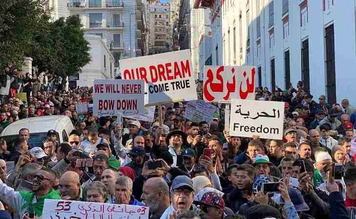 L'esprit de détermination et d’insistance revient au Hirak algérien