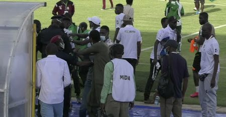 La CAF condamne l’agression du corps arbitral lors du match entre l'ASC Jaraaf et le Coton Sport FC