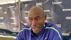 Bernard Lagat nommé entraîneur-chef de l'équipe de cross-country de l'Université de l'Arizona