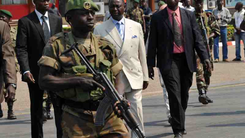 Procès d'un officier centrafricain impliqué dans des crimes de guerre en France