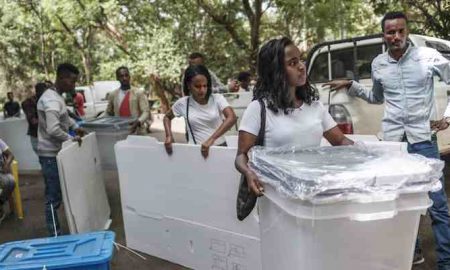 Les envoyés Africains pour observer les élections décrivent le vote en Éthiopie comme meilleur que ses prédécesseurs