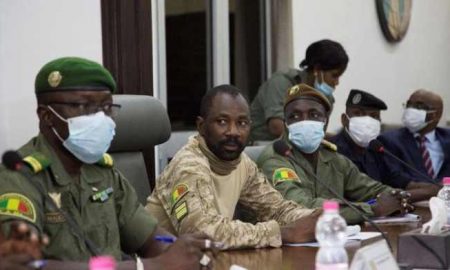 Mali : rassemblement de l'opposition M5 à Bamako en soutien au colonel Assimi Goita