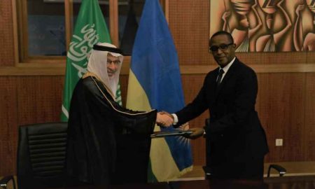 Un accord saoudien avec le Rwanda dans le cadre de la tournée africaine de Kattan