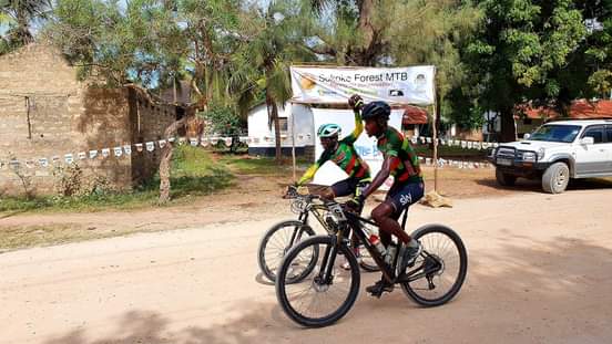 Kenneth Karaya remporte le Sokoke MTB Challenge