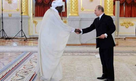 Le ministre soudanais de la Défense arrive à Moscou...et un responsable n'exclut pas de discuter de l'accord "base russe"