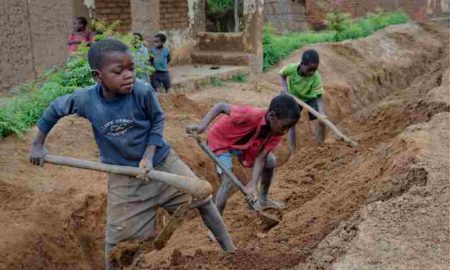 Togo…Des parents envoient leurs enfants travailler à cause de la faim