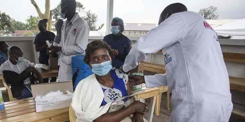 Les parlements africains demandent la fin des brevets pour les vaccins corona