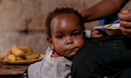 Comprimés aromatisés à la fraise pour les enfants atteints du SIDA dans 6 pays africains