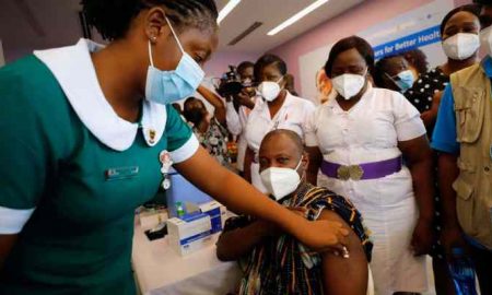 Le Ghana assiste à une troisième vague de virus Corona et le président s'engage à vacciner 20 millions