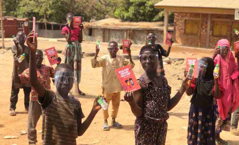 6000 enfants au Nigeria équipés de protocoles COVID-19 grâce au partenariat Beyond The Classroom et Mastercard Foundation