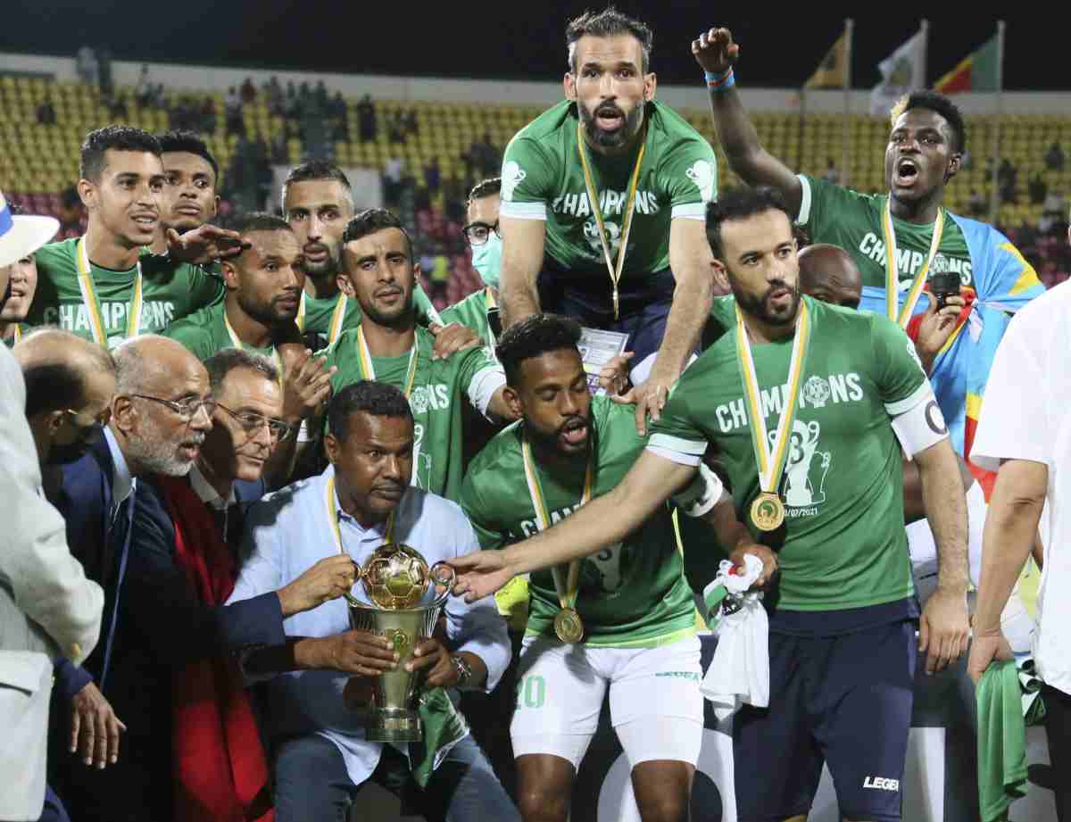 Le Raja Casablanca remporte la Coupe de la Confédération de la CAF