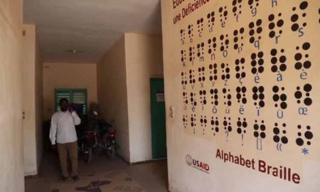 Rwanda : un programme de braille et de langue des signes sera introduit dans les écoles