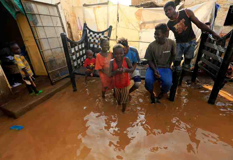 Après les inondations en Éthiopie, le niveau d'eau du Nil monte au Soudan au milieu des avertissements