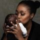 Relebogile Mabotja avoue sur ce contre quoi elle s'est battue en tant que mère qui allaite