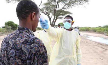 Somalie : les Nations Unies soutiennent les efforts des autorités pour lutter contre le virus Corona et le criquet pèlerin