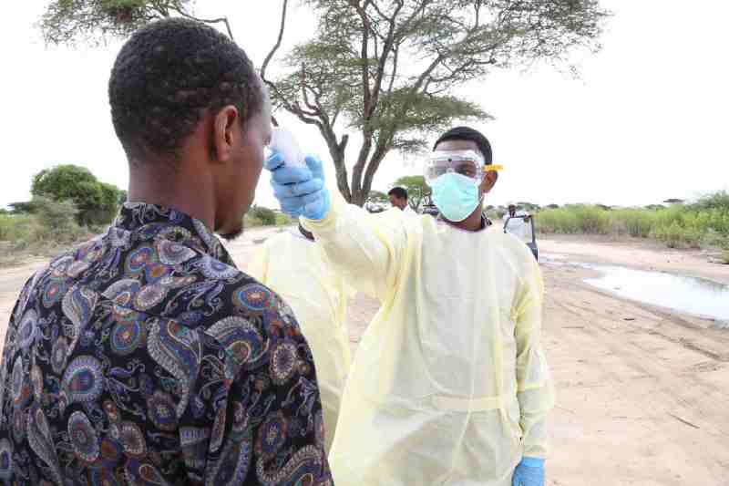 Somalie : les Nations Unies soutiennent les efforts des autorités pour lutter contre le virus Corona et le criquet pèlerin