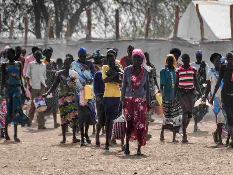 Le Commissaire aux réfugiés souligne l'importance de trouver des solutions au sort de millions de personnes déplacées au Soudan et au Soudan du Sud