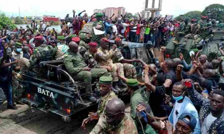 Des soldats guinéens interdisent aux anciens responsables du régime de quitter le pays