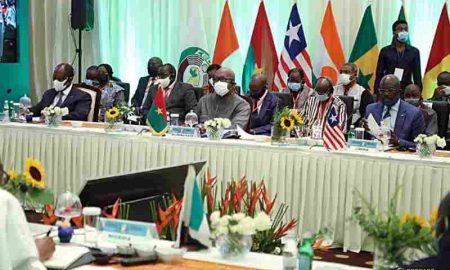Les dirigeants ouest-africains accélèrent leur sommet sur le coup d'État en Guinée