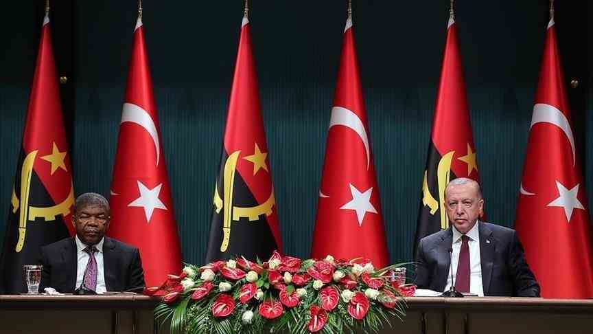 Le président angolais salue l'avenir de la coopération économique de son pays avec la Turquie