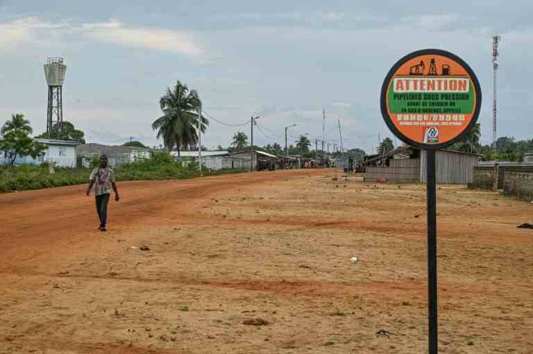 La "malédiction du pétrole" plane sur les habitants de Jacquesville, en Côte d'Ivoire
